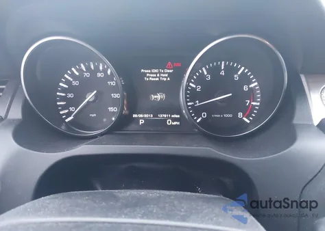 2015 Land Rover Range Rover Evoque Pure Plus z USA, uszkodzony, nr VIN SALVP1BG7FH017575